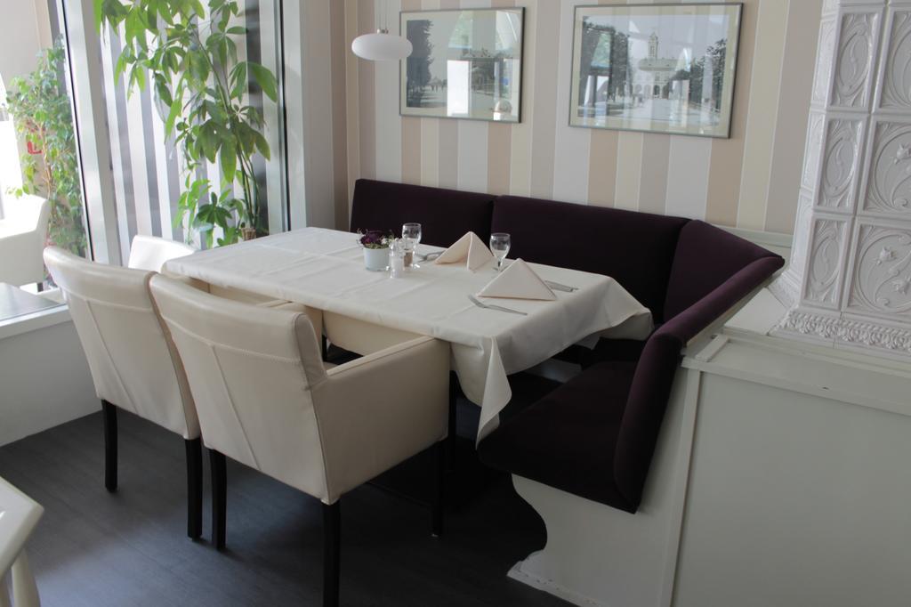Courtyard By Marriott Freiburg Hotel Buitenkant foto